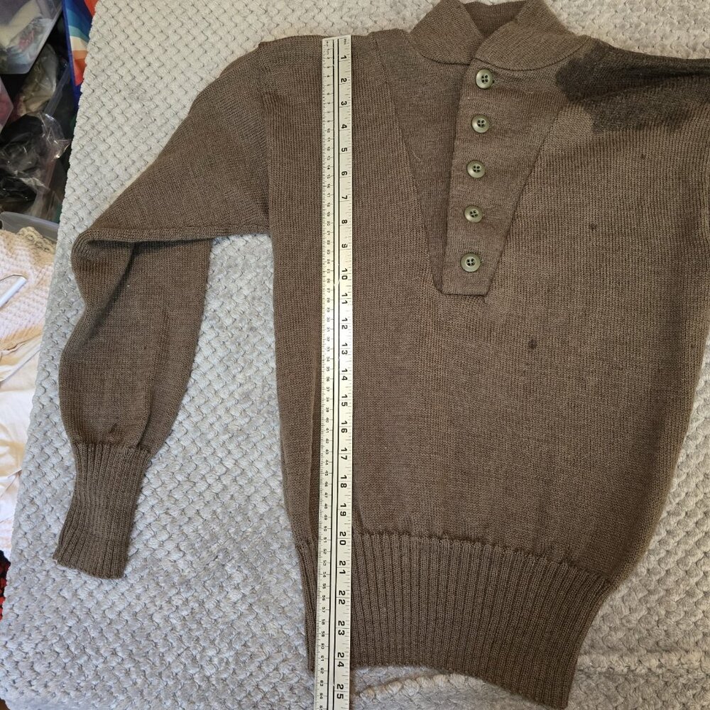 Vtg Military Sweater Mens M Olive Drab US Navy 100% Wool Pullover Button Front - Picture 4 of 6